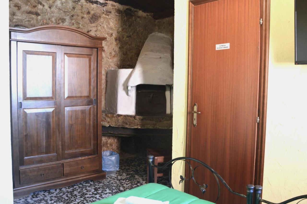 Hotel Il Castello Viggiano Exterior foto