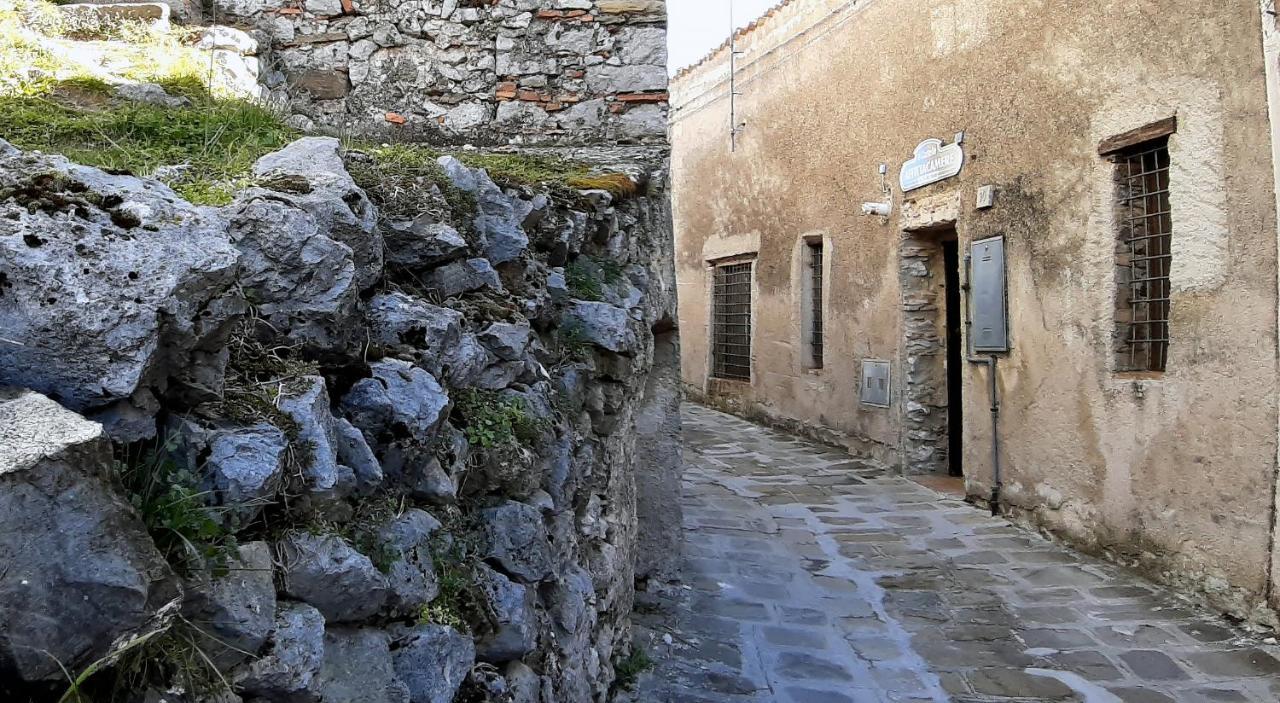 Hotel Il Castello Viggiano Exterior foto